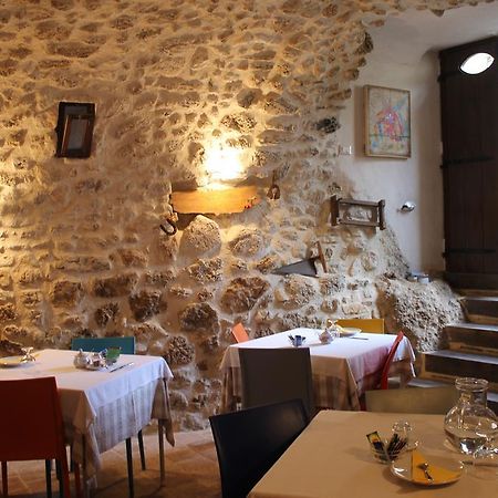 Bed and Breakfast Le Pagliare Del Gran Sasso Assergi Exterior foto