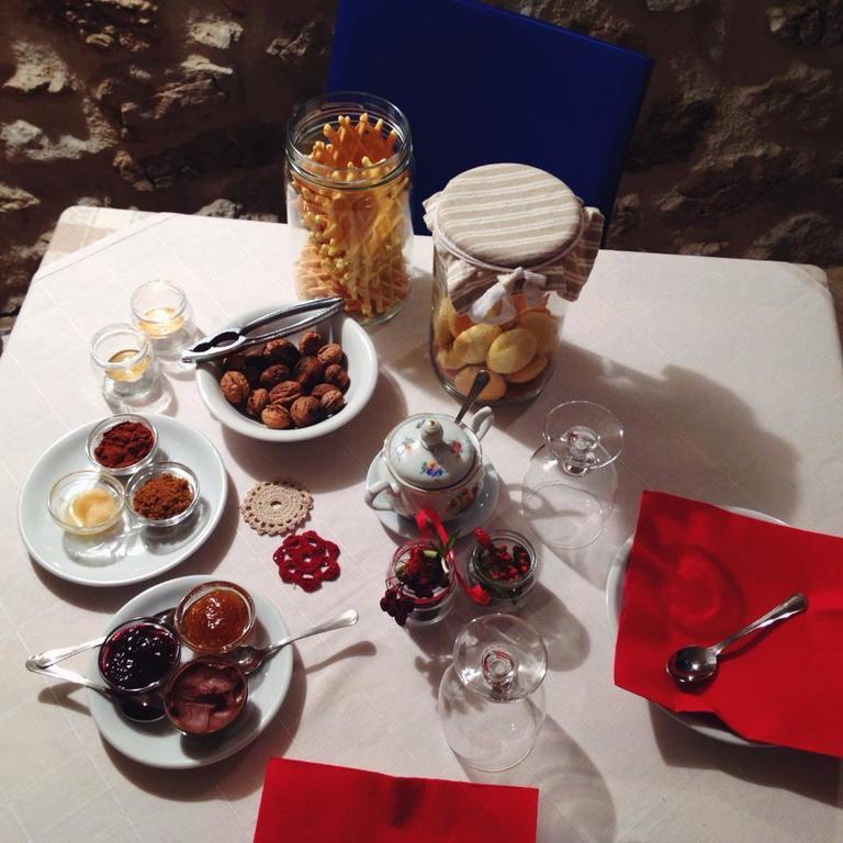 Bed and Breakfast Le Pagliare Del Gran Sasso Assergi Exterior foto